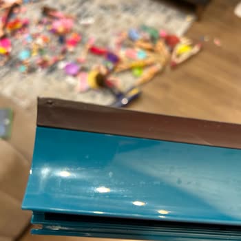 Teknosa'da Dyson Süpürge Tekrarlayan Arızalar Ve Yetersiz Servis Nedeniyle İade Talebi