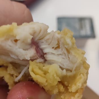 Popeyes'ten Gelen Çiğ Ve Sert Tavuk, Hijyen Sorunu Ve Değişim Cevapsızlığı