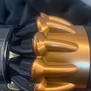Dyson V16 Piston Animal Süpürge Servisten Göçük Ve Darbe İle Dönerek Tam Değişim Ve İade Talebi