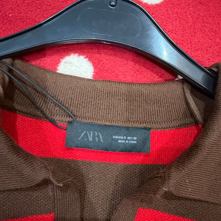 Zara Kazakta Kalitesiz Ürün: İki Kullanımda Yoğun Tüylenme