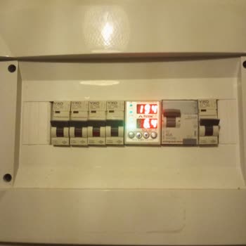 Bursa Tatkavaklı Mahallesinde Akşam Saatlerinde Sürekli Gerilim Düşüşü