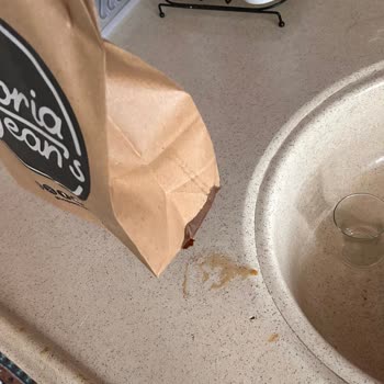 Soğuk Yemek Ve Dökülen Kahve İçin İade Reddi