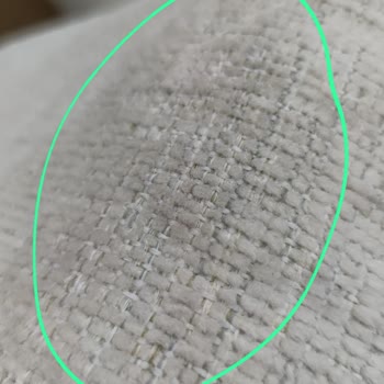 Kirli Ve Lekeli Koltuk Takımının Hemen Değiştirilmesini İstiyorum