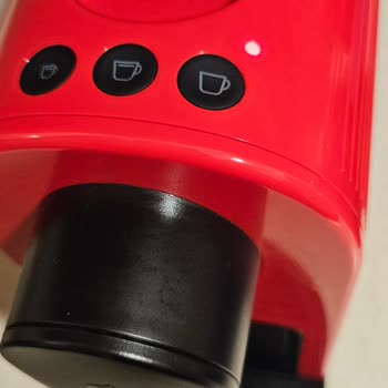 Garanti Kapsül Kahve Makinesinde Kapak Sıkışması Ve Kırmızı Işık Sorunu