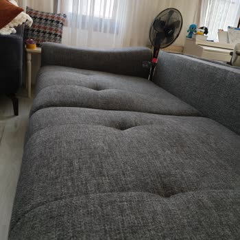 Kelebek Mobilya Üçlü Koltukta Çökme Ve Ücretsiz Değişim Talebi