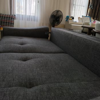 Kelebek Mobilya Üçlü Koltukta Çökme Ve Ücretsiz Değişim Talebi