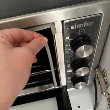 Simfer Fırın Kapak Lastiğinin Kendiliğinden Kopması Ve Ücretsiz Onarım Talebi