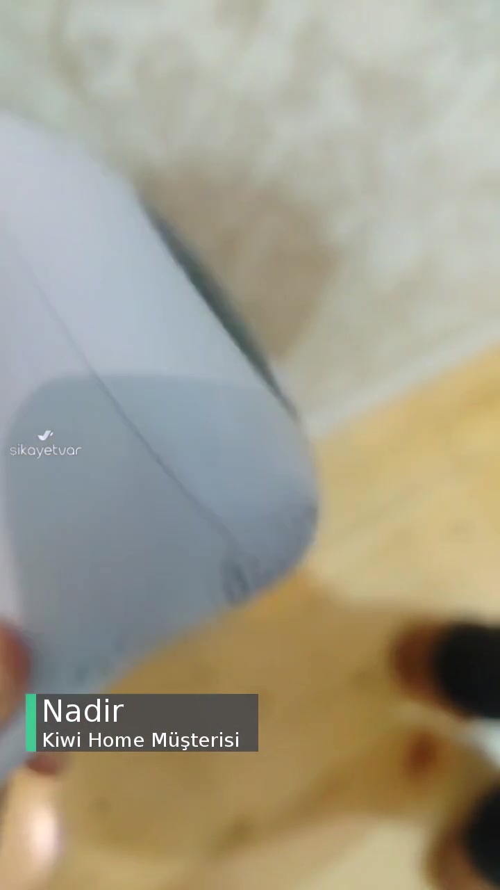 Kiwi Lazer Aparatı Elimde Patladı! videonun kapak resmi