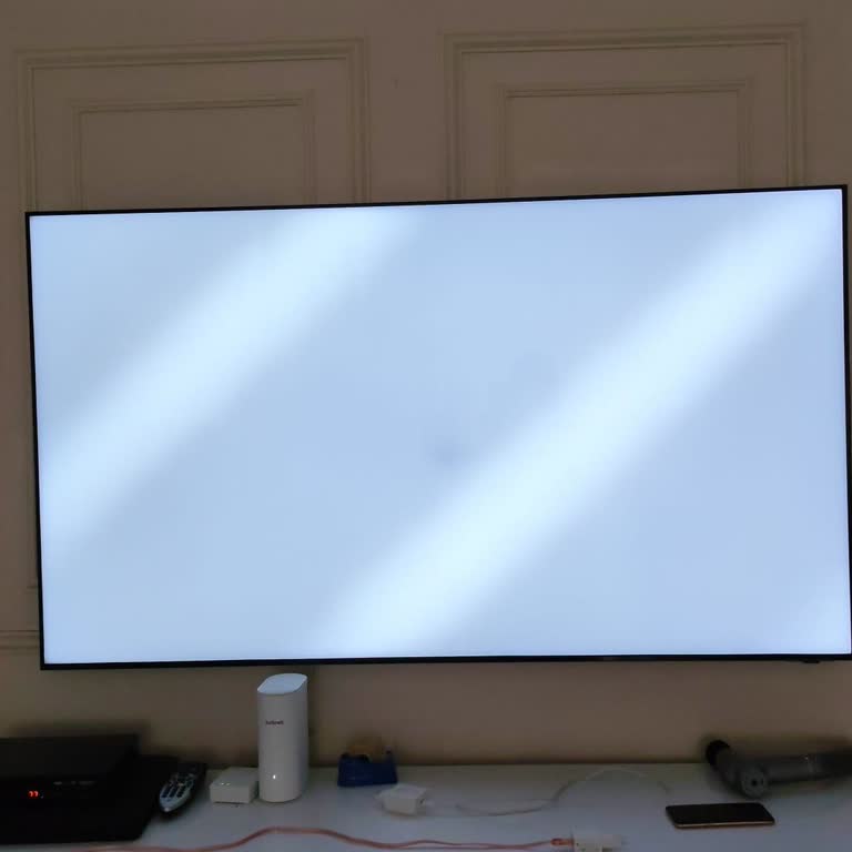 Tekrarlayan Panel Arızası Ve Siyah Lekeler Nedeniyle Televizyon İadesi Talebi