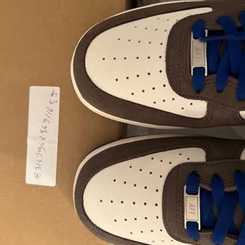 Defolu Nike Air Force 1 Ayakkabının Fiyat Korunarak Değişim Talebi