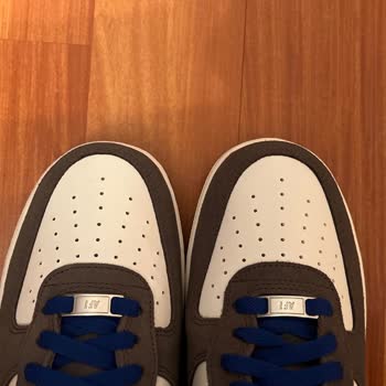 Defolu Nike Air Force 1 Ayakkabının Fiyat Korunarak Değişim Talebi