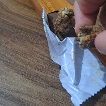 Ülker Albeni Ürünün İçinde Saç Teli Bulunması Ve Hijyen Şikayeti