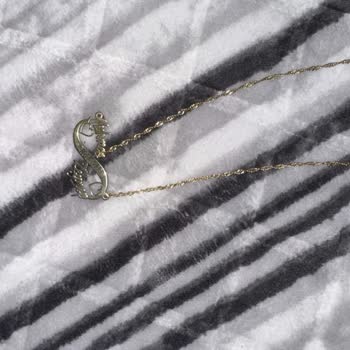 Gümüş Olduğu Söylenen Kolyenin Hızlı Renk Solması Ve İade Talebi