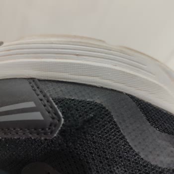 Siyah Kinetix Ayakkabıda Üretim Hatası Reddi Ve Fiziksel İnceleme Talebi