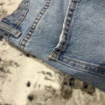 Zara Pantolonunun Arka Cep Dikişlerinin Kısa Sürede Açılması