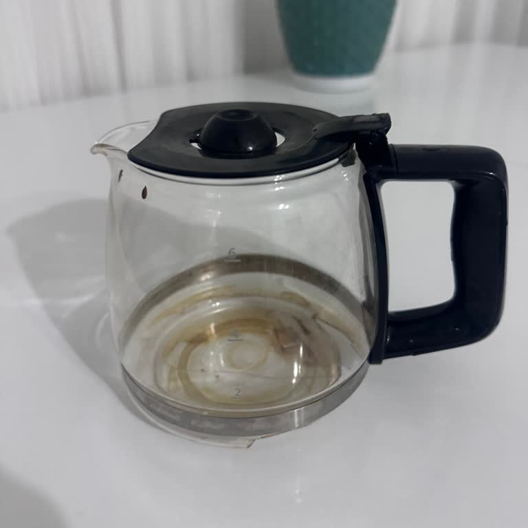 Vestel Mini Kahve Makinesinin Cam Demliği Kırıldı, Yedek Parça Temini Talep Ediliyor