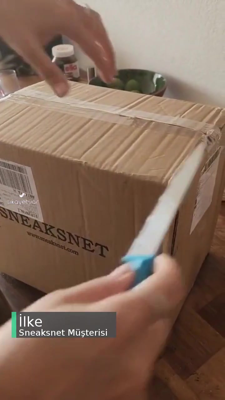 Sneaksnet Eksik Gelen Ürün Ve Sorunun Giderilmemesi, Kimseye Ulaşılamama videonun kapak resmi