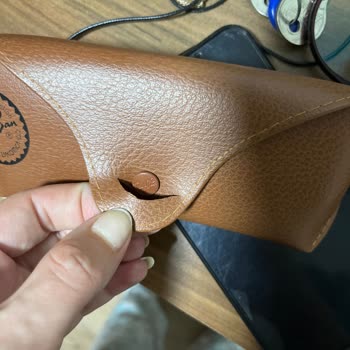 Atasun Optik Garanti Kapsamındaki Gözlük Kılıfı Değişimi Reddi Ve Çalışanın Kaba Davranışı