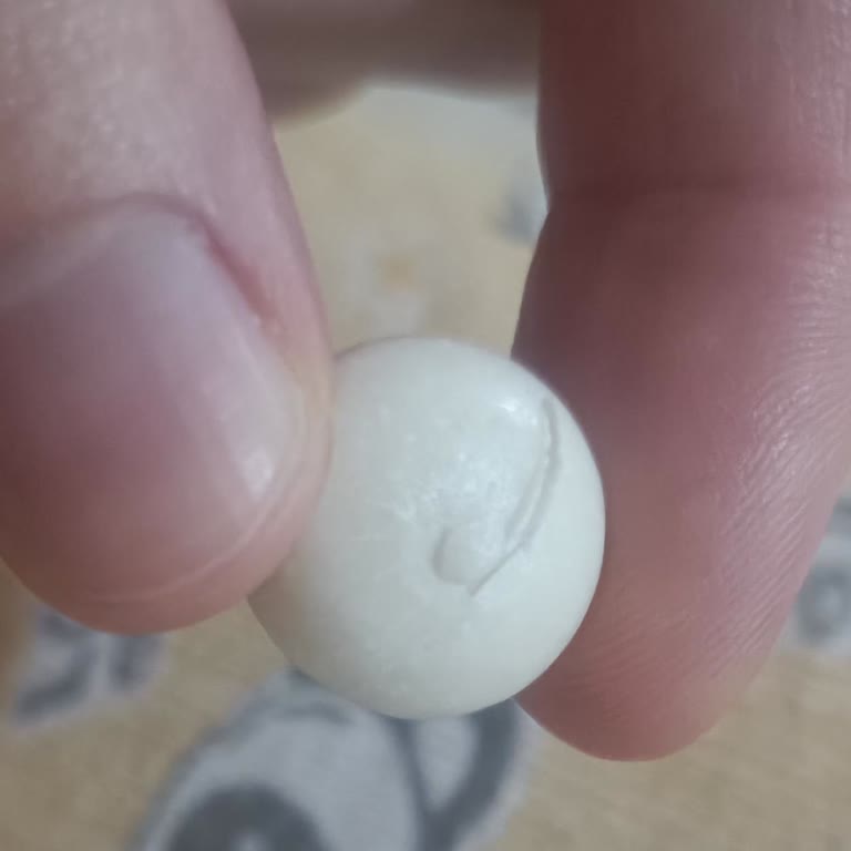 Mastiqe Sakız Damla Sakızda Yabancı Cisim Bulunması