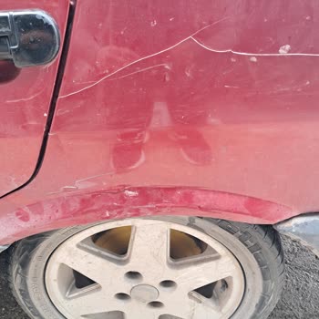 Park 328 AVM Otoparkında Çarpma Ve Çalışmayan Kameralar Nedeniyle Şikayet