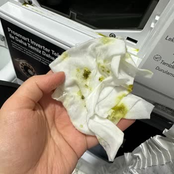 Arçelik Çamaşır Makinesinde Kahverengi Lekeler Ve Yetersiz Servis