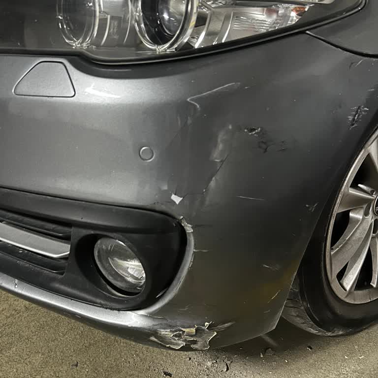 Metroport AVM Otoparkında Çarpma Olayı Ve Yardımsız Tutum