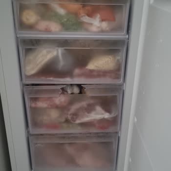 Ariston Hotpoint Derin Dondurucu Çekmeceler Kırık Yedek Parça Bulunamıyor