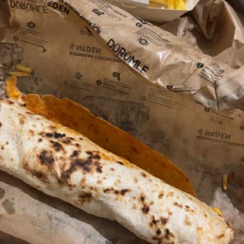 Yanlış Ürün, Soğuk Ve Geç Gelen Dürüm - Tam İade Talebi