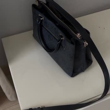 Guess Çantasında Kemer Sorunu Ve Değişim Talebi: Yüksek Fiyat Ve Çözüm Eksikliği