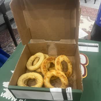 PizzaLazza Soğuk Ve Yetersiz Malzemeli Pizza, Yan Ürün Yanlış Gönderildi