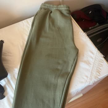 Lekeli Gelen Eşofman Altının İadesi Reddedildi, Tam İade Talebi