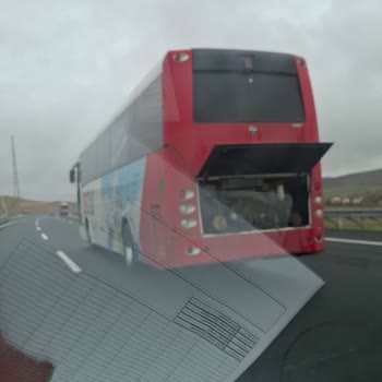 Rehber Kimliğini Sakladı, Araç Arızalıyken Tur Devam Etti, Tam İade Talebi