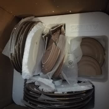 Kırık Tabaklar, Cevapsız Müşteri Hizmeti Ve Uzun Bekleme Süreci