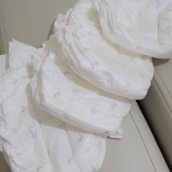 Siyah Lekeli Bebek Bezinde Hijyen Endişesi Ve İade Talebi