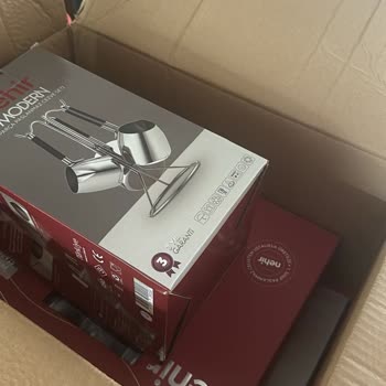 Nehir’in Çatal Kaşık Seti Üzerindeki Rahatsız Edici Tasarım Ve 14 Gün Kuralı Nedeniyle Değişim Reddi