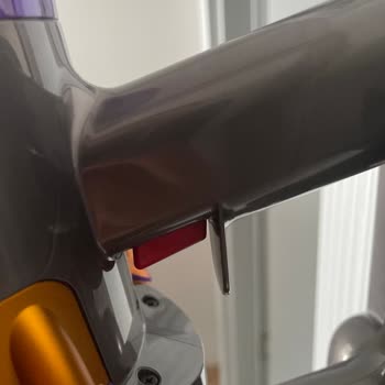 Dyson V15 Tetiği Sorunu Garanti Dışı Yüksek Servis Ücreti