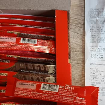Şok Markette Son Kullanma Tarihi Geçmiş Çikolata Satışı Kabul Edilemez