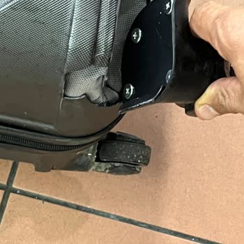 Muavinin Kaba Davranışı Ve Valiz Hasarı Nedeniyle Tazmin Talebi