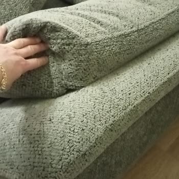 Teşhir Koltuk Takımı Hızlı Bozuldu Ve Mağaza Saygısız Davrandı
