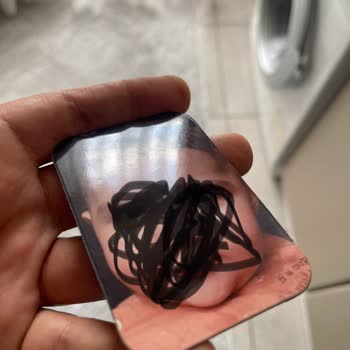 Kırpılmış Magnetler Ve Ödenen Jel Kaplamanın Yokluğu