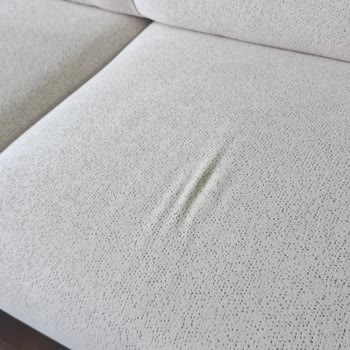 İstikbal Beylikdüzü Aksu Mağazasında Ayıplı Koltuk Takımı Ve Çözüm Sunmayan Müdür