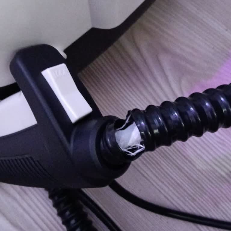 Riomi Buharlı Temizleyicide Hortum Patlaması Ve Garantili Onarım Talebi