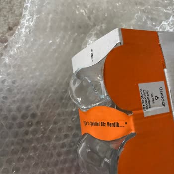 Kırık Çay Bardağına Ücretsiz Yeniden Gönderim Talebi