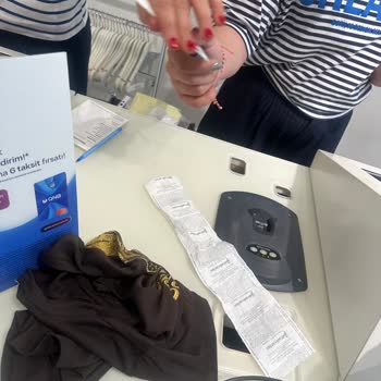 Stradivarius İzmir Mağazasında İade Talebi Reddedildi Ve Çalışanların Saygısız Tutumu