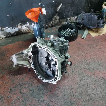 Araç Serviste Bilgilendirme Ve Onay Almadan Ücret Talep Edildi