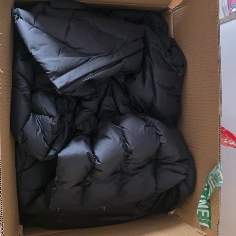 Montların Koruyucu Poşetsiz Ve Özensiz Paketlenmesi Hijyen Ve Hasar Riskini Artırıyor