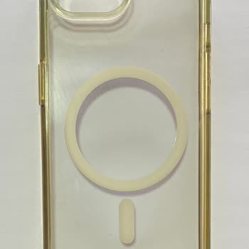 Sararmayan Garantili Dendiği Kılıfta Renk Değişimi Ve Mağaza Sorumluluk Reddi