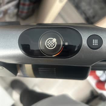 Filtre Uyarısı Ve Yetersiz Çekiş Gücüyle Çalışmayan Philips 7000 Süpürge