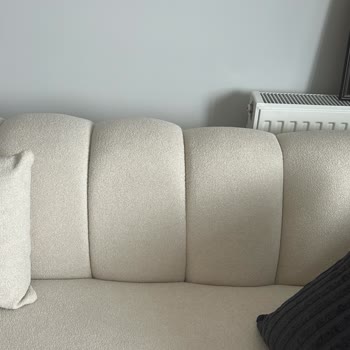 Deforme Ve Lekeli Mobilya Teslimatı, Servis Eksikliği Ve Tam İade Talebi