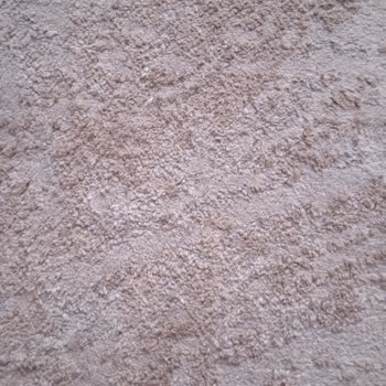 Ayak Altında Sertleşen Halı Tüyleri Ve İade Reddi